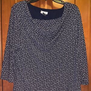 Graff wear navy with white circles